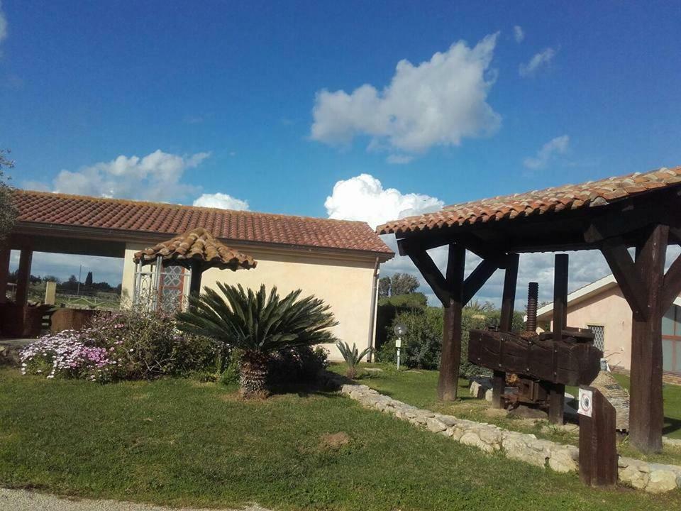 Agriturismo Sa Ruda Cabras Exterior foto